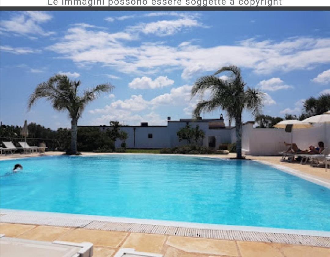 Room In Bb - Stunning Quadruple Room In Ancient Masseria Near The Sea In A Quiet Olive Trees オストゥーニ エクステリア 写真