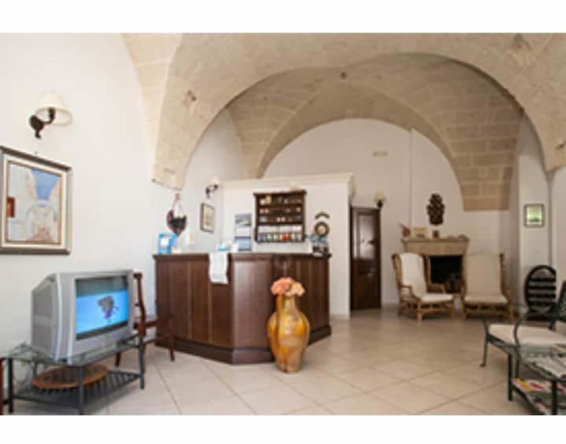 Room In Bb - Stunning Quadruple Room In Ancient Masseria Near The Sea In A Quiet Olive Trees オストゥーニ エクステリア 写真